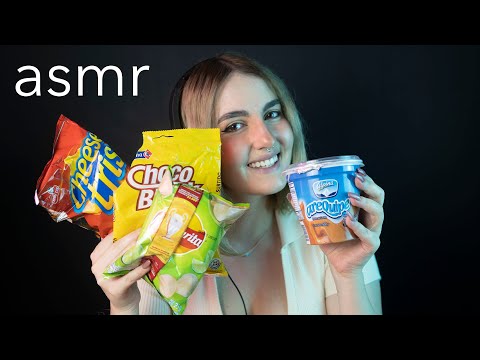 ASMR español - probando DULCES COLOMBIANOS (para dormir)  - Ale ASMR :)