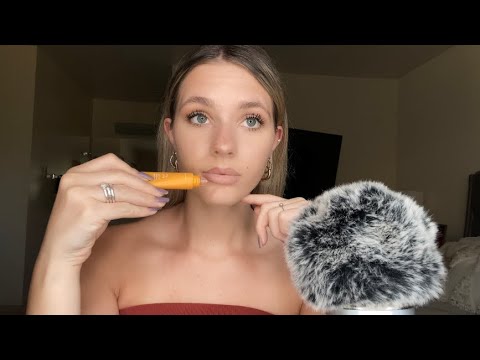 ASMR| Close Whisper| Applying Lipglosses