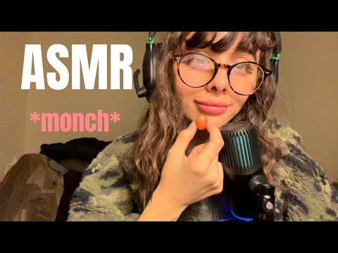 ASMR | Eating grapes w/ tingly whispers c: