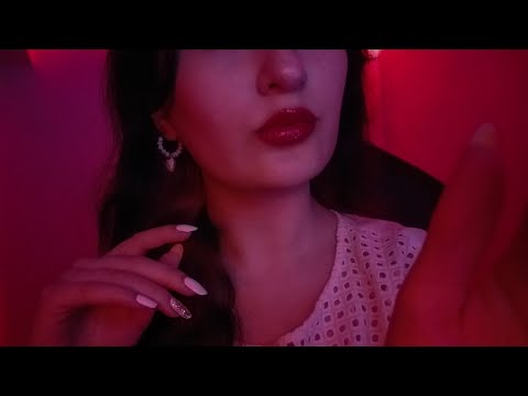 ASMR kissing you in the dark (sticking kiss marks on your face)💋