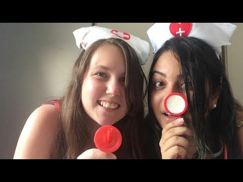 ASMR 3dio: Cuidado de duas meninas doces, ajuda médica e atenção pessoal depois do carnaval