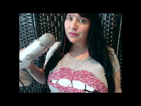 Asmr Gentle Kissing Sounds / Mouth Sounds / Scratching / Rubbing the Mic - Eargasm!!!