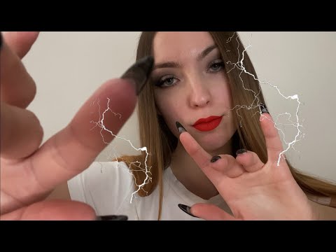 1 minute ASMR on your PLASTIC face👄