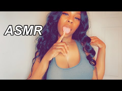 ASMR | Wet Finger Tracing W/Kissing & Nail Tapping Sounds ✨￼