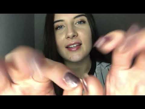 ASMR| MOUTH SOUNDS AND HAND MOVEMENTS