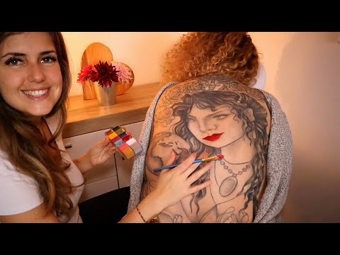 ASMR [Real Person] Tracing Lillys Tattoos | Back Scratching & brushing | light touch massage deutsch