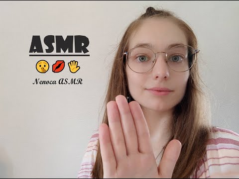 ASMR | Sons de boca molhados + Hand Moviments 🤫💋🖐