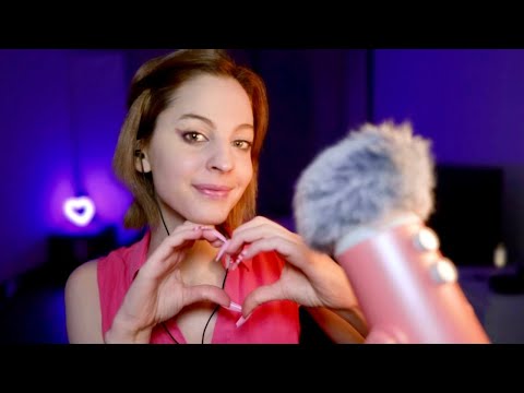 ASMR EXTRA GENTLE CHATTING & PINK TRIGGERS💕 (tapping, close whispers, tracing..) 🥰