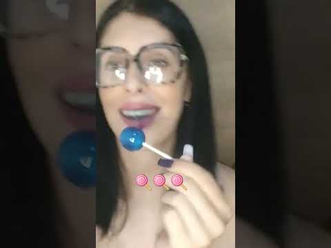 🍭 #asmr #mouthsounds #triggers #relax #shortvideo