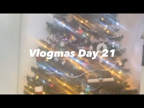 Vlogmas 21 (2023) - Celebrating Yule