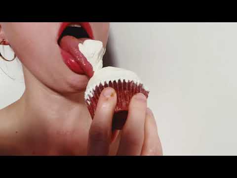 ASMR Food Porn-Red Velvet Cupcake with Creamy Frosting