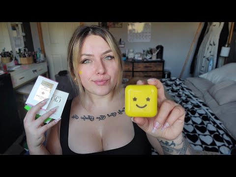 ASMR- Fast Tapping & Scratching Random Items 💖
