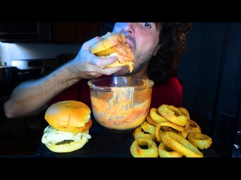ASMR SPICY CHEESE DUNKED BURGERS  + ONION RINGS * NO TALKING * | Nomnomsammieboy