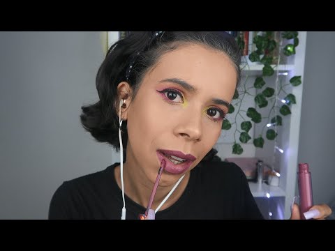 ASMR ME MAQUIANDO - SUSSURROS E SONS DE BOCA