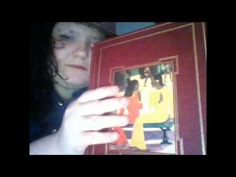 ASMR AGGRESSIVE FAST HARD TAPPING ON BOOKS FOR TINGLES