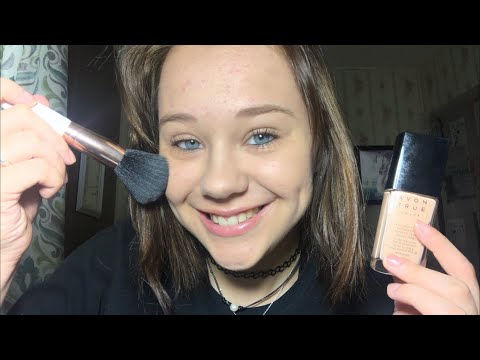asmr - doing my every day makeup (relaxing whispers)