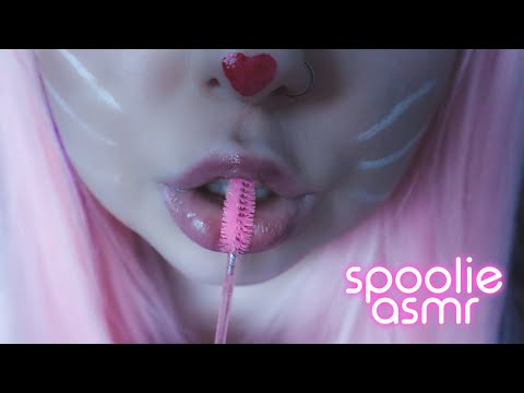 ASMR spoolie nibbling/chewing 👅 (no talking)