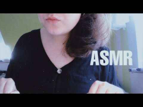 ONE MINUTE ASMR MOUTH SOUNDS