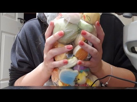 ASMR Playing with Squishies 🤩🤩