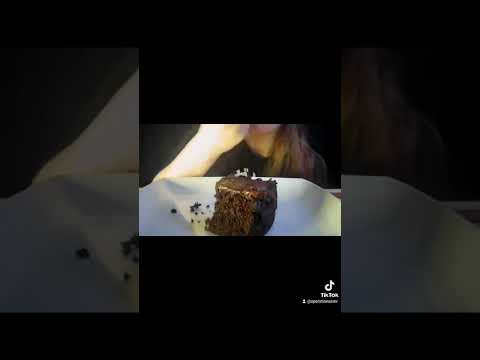 Chocolate Cake ASMR #eating eatin #asmreating #mukbang #tingles