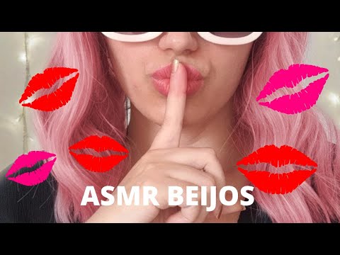 ASMR SUPER ZOOM -   Sons de beijos lentos, beijando você 💋 personal attention.