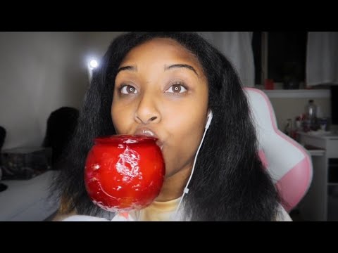 [ASMR] Candy Apple Eating 🍬🍏 & Storytime | Crunchy Sounds