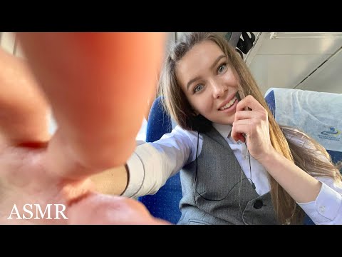 ASMR BLOG 🚂 talking about myself in the train + fast and aggressive asmr [mouth sounds, movements]
