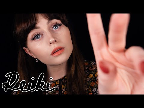 ASMR Reiki Healing for Anxiety - Soothing Plucking Hand Movements (4K)