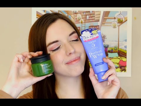 Japanese and Korean beauty products - Fast Tapping ASMR 💄💅🏼