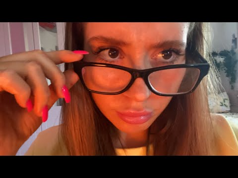1 minute asmr tapping on glasses 🤓