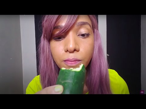 ASMR Pickle Eating CUCUMBER/ Eating Sounds/Crunch