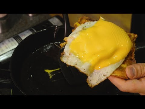 How to Quick Fry a Cheesy Egg * VIEWER REQUEST for Tiffany * + Breakfast Sandwich *ASMR MUKBANG* 먹방