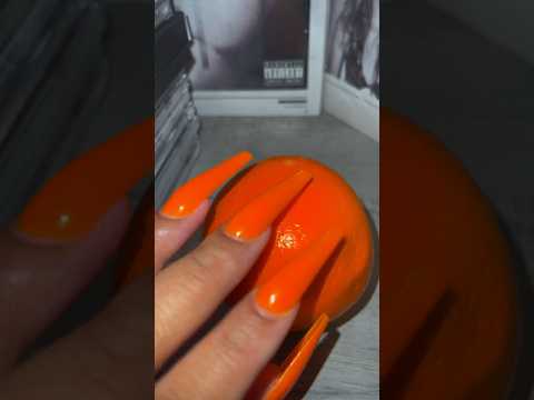 ASMR 🧡✨ tapping on items that matches my nails 🍊 #asmr #foryou #shorts