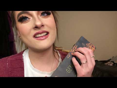 ASMR| eyeshadow palette collection. tapping, whispering
