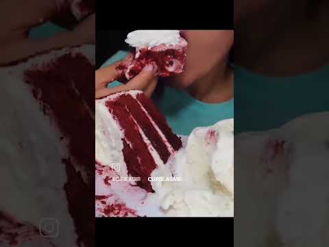 Red Velvet Cake 🍰 #asmr #mukbang #cake