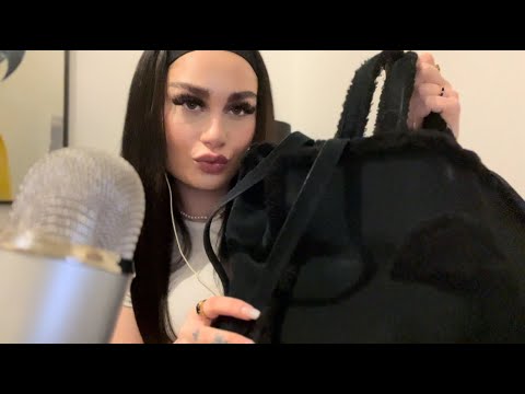 ASMR | What's in my bag 👜