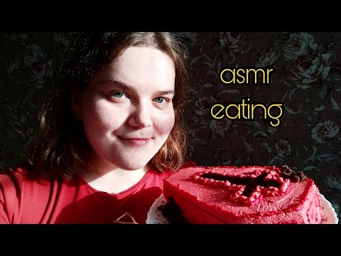Asmr eating | whisper | розовый гроб