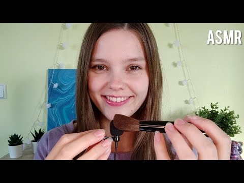 trying ASMR for the first time with a mini mic