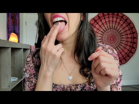 asmr - quick spit painting/cleaning just for YOU!! 💋💦 mouth sounds, finger movements, no talking