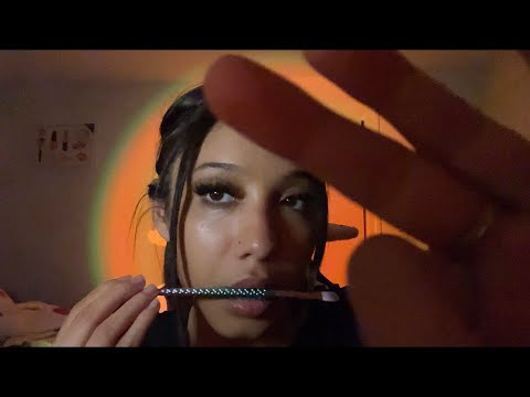 ASMR| BRAIN MELTING ✨ Mermaid Brush Mouth Sounds 🧜🏻‍♀️ (Mouth sounds & face touching..)