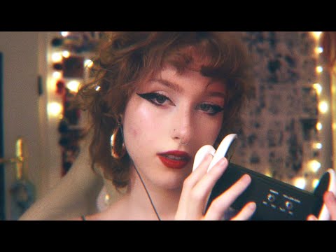 ASMR | soft kisses and positive affirmations just for you♡ ♡ ♡