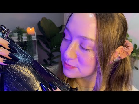 ASMR what’s in my purse