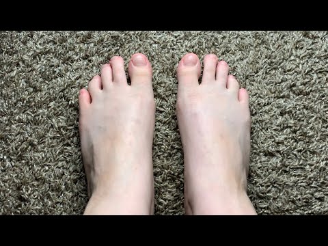ASMR Walking Back & Forth From The Camera + Up Close Feet Shots | Izzy's Custom Video