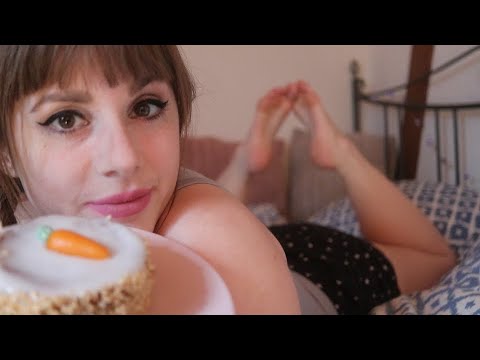 ASMR RAMBLING - HAVE A CAKE WITH ME :)