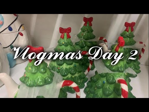 (Not ASMR) VLOGMAS DAY 2 2020 | CHRISTMAS SHOPPING