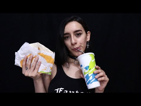 ASMR - COMIENDO TACO BELL