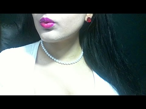 ASMR Lollipop and Kissing Sounds!