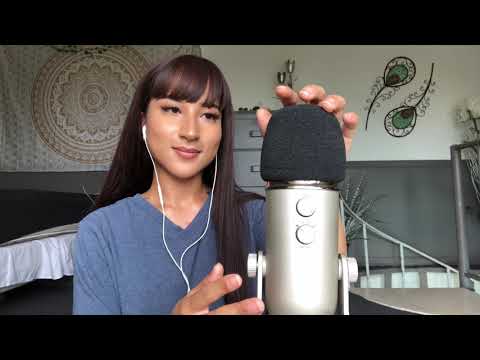 ASMR Rubbing/scratching/tapping on the microphone