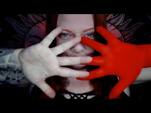 ASMR Spellbinding humming witch Breathing/fabric, some mouth sounds (minimal soft spoken in the end)