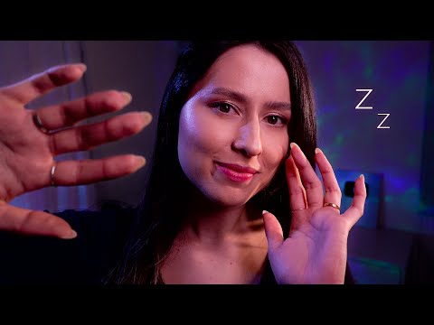 ASMR Hand movements to distract your mind 😴✨ Teaching Portuguese words, mouth sounds